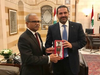 ޚާރިޖީ ވަޒީރު ޑރ. އާސިމް ލުބްނާނުގެ ބޮޑުވަޒީރު ސާދު ހަރީރީއާ ބައްދަލުކުރައްވަނީ