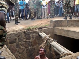 ބުރުންޑީގައި އާއްމުންގެ ބަޔަކާއި ސިފައިން ކުރިމަތިލަނީ