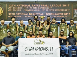 ސްޓިންޖާސް ބީސީ: ކުޅުނު ހުރިހާ މެޗެއް ކާމިޔާބުކޮށް އެ ޓީމުން ވަނީ ޗެމްޕިއަންކަން ހޯދާފައި