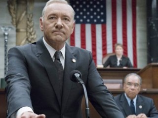 ނެޓްފްލިކްސްއިން "ހައުސް އޮފް ކާޑްސް" ދެއްކުން މެދުކަނޑާލައިފި