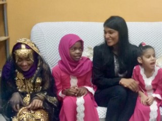 ޖެންޑަ މިނިސްޓަރ އޮމާންގައި ކުޑަކުދިން ބަލަހައްޓާ މަރުކަޒަކަށް ޒިޔާރަތް ކުރައްވައިފި