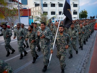 ސިފައިންގެ ބޭކަލުން ދުވުމެއްގައި