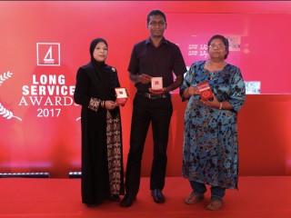 BML presents long-service awards to staff 