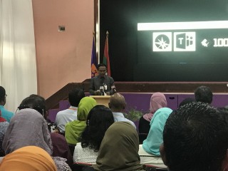 ޣިޔާސުއްދީން އިންޓަނޭޝަނަލް ސްކޫލުގެ ދަރިވަރުންނަށް ކެރިއަރ ގައިޑެންސްއާ ގުޅޭ  ވެބްސައިޓެއް ތައާރަފްކޮށްފި