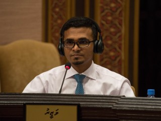 މާލީ ވަޒީރަށް ދައުލަތުގެ މާލިއްޔަތު މަސައްކަތްކުރާ ގޮތް އެނގިލައްވާތޯ؟