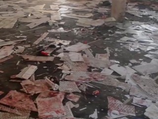 ނައިޖީރިޔާގެ މިސްކިތެއްގައި ޖާނު ގޮއްވާލައިގެން ދިން ހަމަލާއެއްގައި މަދުވެގެން 50 މީހުން މަރުވެއްޖެ