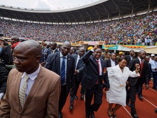 ޒިމްބާބްވޭގެ ރައީސްކަމުގެ ހުވާ ނަންގަގްވާ ކުރައްވައިފި