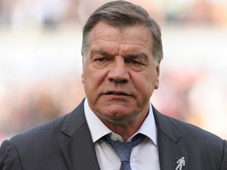 އެވަޓަންގެ ކޯޗަކަށް އެލަޑައިސް އައްޔަނުކޮށްފި