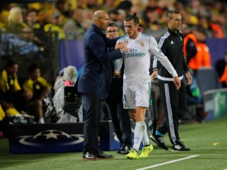 ރެއާލް އަށް ކުޅެމުން އަންނަ ގެރެތް ބޭލް ދަނޑުން ފައިބަނީ 