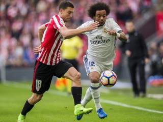 އެޓްލެޓިކޯ މޮޅުވެ ތިންވަނައިގައި ހަމަޖެހިލިއިރު، ރެއާލް އަށް ޕޮއިންޓަކުން ފުއްދާލަން ޖެހިއްޖެ