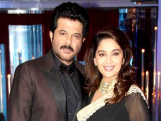 17 އަހަރަށް ފަހު އަނިލް ކަޕޫރުއާއި މަދޫރީ އެކުގައި ބޮޑު ސްކްރީނަށް