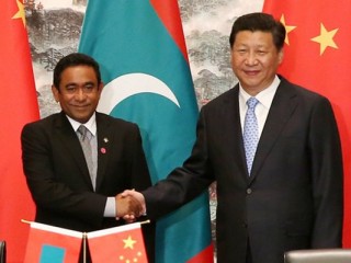 ޗައިނާގެ ރައީސް ޝީ ޖިންގްޕިންގް (ކ) ރައީސް ޔާމިން އާއިއެކު