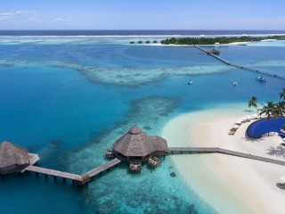 ރަންގަލި ރިސޯޓުން ވަޒީފާއިން ވަކި ކުރި 22 މުވައްޒަފަކަށް 27.1 މިލިއަން ރުފިޔާ ދޭން ޖެހިއްޖެ 