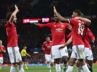 މި މެޗުން މޮޅުވި ލަނޑު ޖެހުމަށް ފަހު ޓީމުގެ އެހެން ކުޅުންތެރިންނާ އެކު ރަޝްފޯޑް އުފާ ފާޅުކުރަނީ