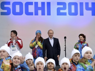 ފިނި މޫސުމުގެ އޮލިމްޕިކްސްއިން ރަޝިއާ ސަސްޕެންޑްކުރީ ސިޔާސީ މަންފާއެއް ހޯދުމަށް: ޕޫޓިން