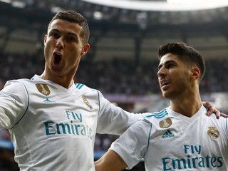 ލަނޑު ޖެހުމަށް ފަހު ރޮނާލްޑޯ އުފާ ފާޅުކުރަނީ 