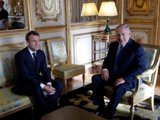 ޓްރަމްޕްގެ ނިންމެވުމާއި ދެކޮޅުކަމަށް ނަތަންޔާހޫއަށް ދެންނެވިން: މެކްރޮން 