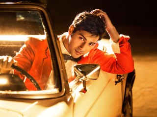 ވަރުންގެ އޮކްޓޯބަރ ސިނަމާތަކަށް