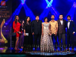 8 ވަނަ ދިވެހި ފިލްމު އެވޯޑްސް: 31 އެވޯޑްގެ ތެރެއިން ޑާކް ރެއިން އެންޓަޓެއިންމަންޓަށް 22 އެވޯޑް