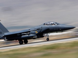 ގަތަރަށް އެފް15 ބޯޓް އުފައްދައިދޭން 6.2 ބިލިއަން ޑޮލަރަށް ބޯއިންގ ކުންފުންޏާ ހަވާލުކޮށްފި