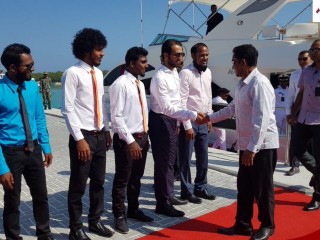 މާފަރުގައި އަޅަނީ ބައިނަލްއަގްވާމީ އެއާޕޯޓެއް، އަޅައިދެނީ ޔޫއޭއީ އިން: ރައީސް ޔާމީން