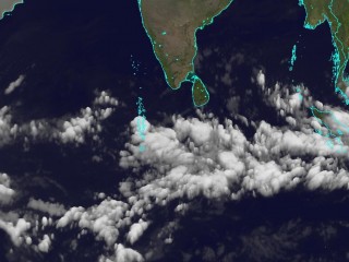 Met Office has issued a white alert for central and southern atolls