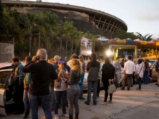 ވެނެޒުއޭލާގެ ސަރުކާރާ ދެކޮޅު 80 އެކްޓިވިސްޓުން ޖަލުން މިނިވަންކުރަނީ