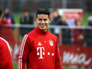 ބަޔާންއާ މެދު ޖޭމްސް ހިތްހަމަޖެހިފައި