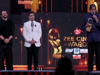 ޒީ ސިނެ އެވޯޑްސް: ގިނަ އެވޯޑްތަކެއް ލިބުނީ ޓޮއިލެޓް އޭކް ޕްރޭމް ކަތާއަށް