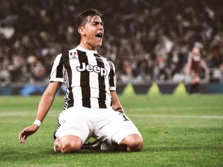 ލިވަޕޫލުން ޑިބާލާ ހޯދުމަށް މަސައްކަތް ކުރަނީ