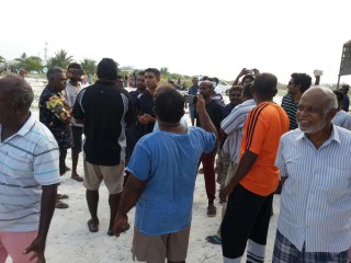 ހިންނަވަރު ހިއްކި ބިމުގައި ރައްޔިތުން ކަންބޮޑުވުން ފާޅުކުރަނީ 