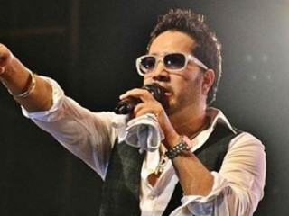 އާ އަހަރުގެ ޝޯއަށް މިކާ ސިންގް ރާއްޖެ އަތުވެއްޖެ 