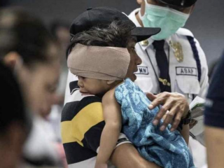 އައު އަހަރު ފެށުން ފާހަގަ ކުރުމުގެ ތެރޭގައި ފިލިޕީންސްގައި ގިނަ ބަޔަކު ޒަޚަމް ވެއްޖެ