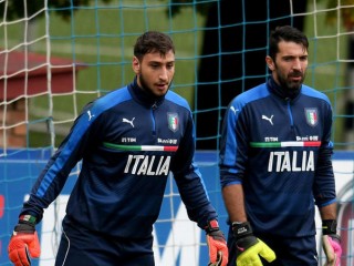 ޔުވެންޓަސްއަށް އައުމަށް ޑޮނަރޫމާއަށް ބުފޮން ދައުވަތު ދީފި