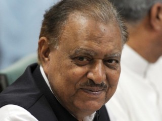  ރައީސް މަމްނޫން ހުސައިން ވަނީ ރާއްޖެއާއެކު އޮންނަ ގުޅުމުގެ އަގު ވަޒަން ކުރައްވާ ކަމަށް ވެސް ވިދާޅުވެފައި