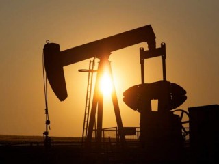 އީރާނުގެ ހަމަނުޖެހުންތަކާއިއެކު ތެލުގެ އަގު މައްޗަށް!