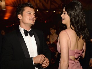 ކެޓީ ޕެރީ އާއި އޮލާންޑޯ ބްލޫމް