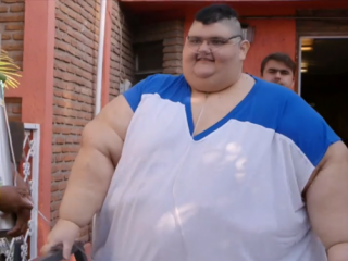 ދުނިޔޭގެ އެންމެ ފަލަ މީހާ ޑައިޓް ކުރަން ފަށައިފި