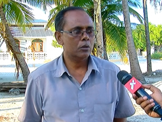  ކާށިދޫ ކައުންސިލްގެ ކުރީގެ ރައީސް ޑިންގީއެއްގެ ތެރޭގައި މަރުވެފައި އޮއްވާ ފެނިއްޖެ 