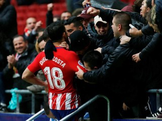 ސްޕެނިޝް ލަލީގާ: ލަނޑު ޖެހުމަށް ފަހު ކޮސްޓާ ރަތް ކާޑު ހޯދައިފި