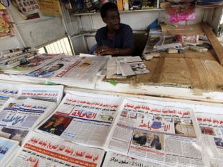 ޕާނުގެ އަގުމަތިވި ވާހަކަ ލިޔުމުން ބާޒާރަށް ނެރުނު ހުރިހާ ނޫހެއް ސަލާމަތީ ބާރުތަކުގެ އަތްދަށަށް!