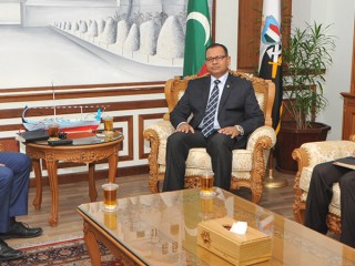 ޖަރުމަނު ސަފީރާއި ޑިފެންސް މިނިސްޓަރ ބައްދަލުކުރައްވަނީ 