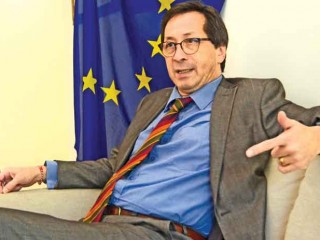 ކޮޅުނބުގައި ހުންނަވާ އީޔޫގެ ސަފީރު: ހޮނިހިރު ދުވަހު ރާއްޖެ ވަޑައިގަންނަވަނާނެ