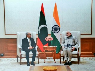 ބޮޑުވަޒީރު މޯދީ ދިވެހިންނާއި ގާތަށް! އެންމެގާތަށް!