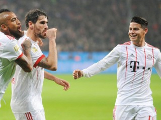 ބަޔާންގެ ކުޅުންތެރިން ލަނޑު ޖެހުމަށްފަހު އުފާ ފާޅުކުރަނީ 