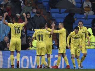 ވިޔަރެއާލްގެ ކުޅުންތެރިން ލަނޑު ޖެހުމަށްފަހު އުފާ ފާޅުކުރަނީ 