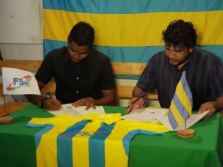 ވެލެންސިއާގެ ކޯޗަކަށް ސޮބާ، އަމާޒަކީ ކުރީގެ މަގާމަށް އެ ޓީމު ގެންގޮސްދިނުން