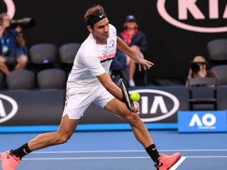 އޮސްޓްރޭލިއަން އޯޕަން ޓެނިސް މުބާރާތުގެ ފުރަތަމަ ބުރުގައި އެންމެ ފަހުގެ ޗެމްޕިއަން ރޮޖަރ ފެޑެރާ ކުޅެނީ