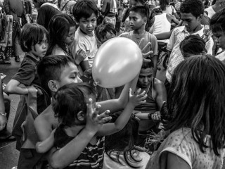 ފިލިޕީންސްގެ ކުޑަ ކުދިންތަކެއް 