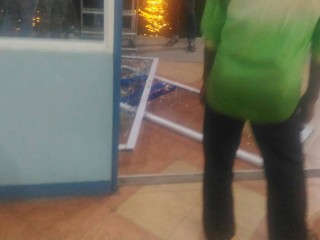 Inattentive foreigner breaks ferry terminal door